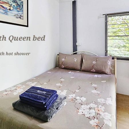 P.California Inter Hostel Nang Rong Екстериор снимка
