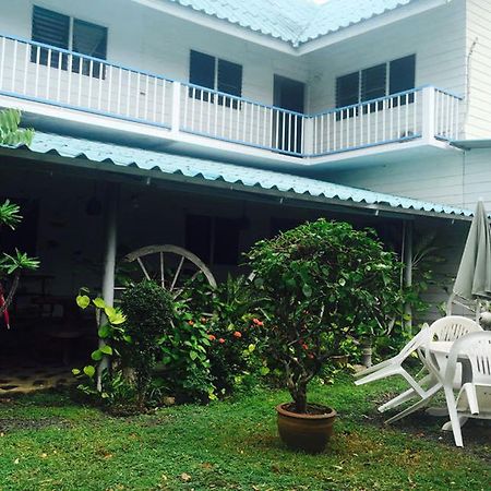 P.California Inter Hostel Nang Rong Екстериор снимка