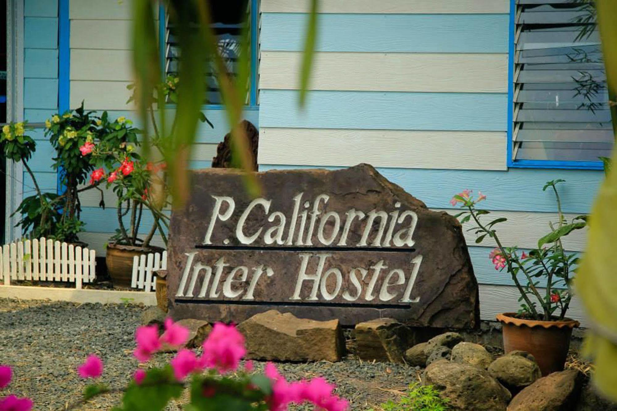 P.California Inter Hostel Nang Rong Екстериор снимка